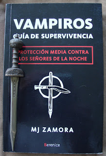 Portada del libro Vampiros. Guía de supervivencia, de M. J. Zamora