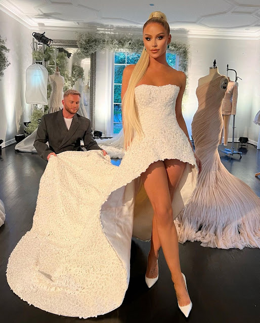 Gigi Gorgeous – Most Beautiful Trans Woman Wedding Dress