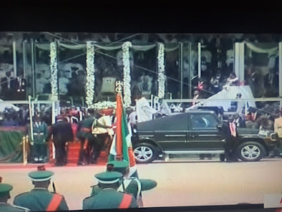 General Buhari takes his first ride as President of Nigeria in an Open top G Wagon 4