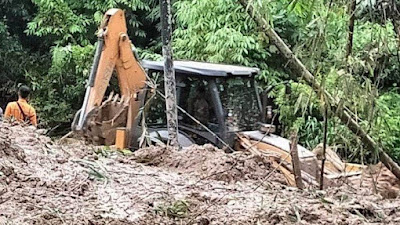 Korban Tertimbun Longsor di Solok Selatan Sumbar Berada di Dua Celah Bukit