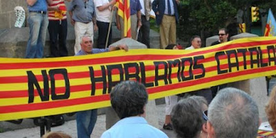 Pnhc, plataforma no hablamos catalán, no parlem catalá, yo parlo chapurriau