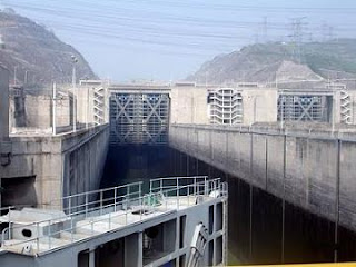 World's Longest Dam Photos, Pictures,Pics Gallery