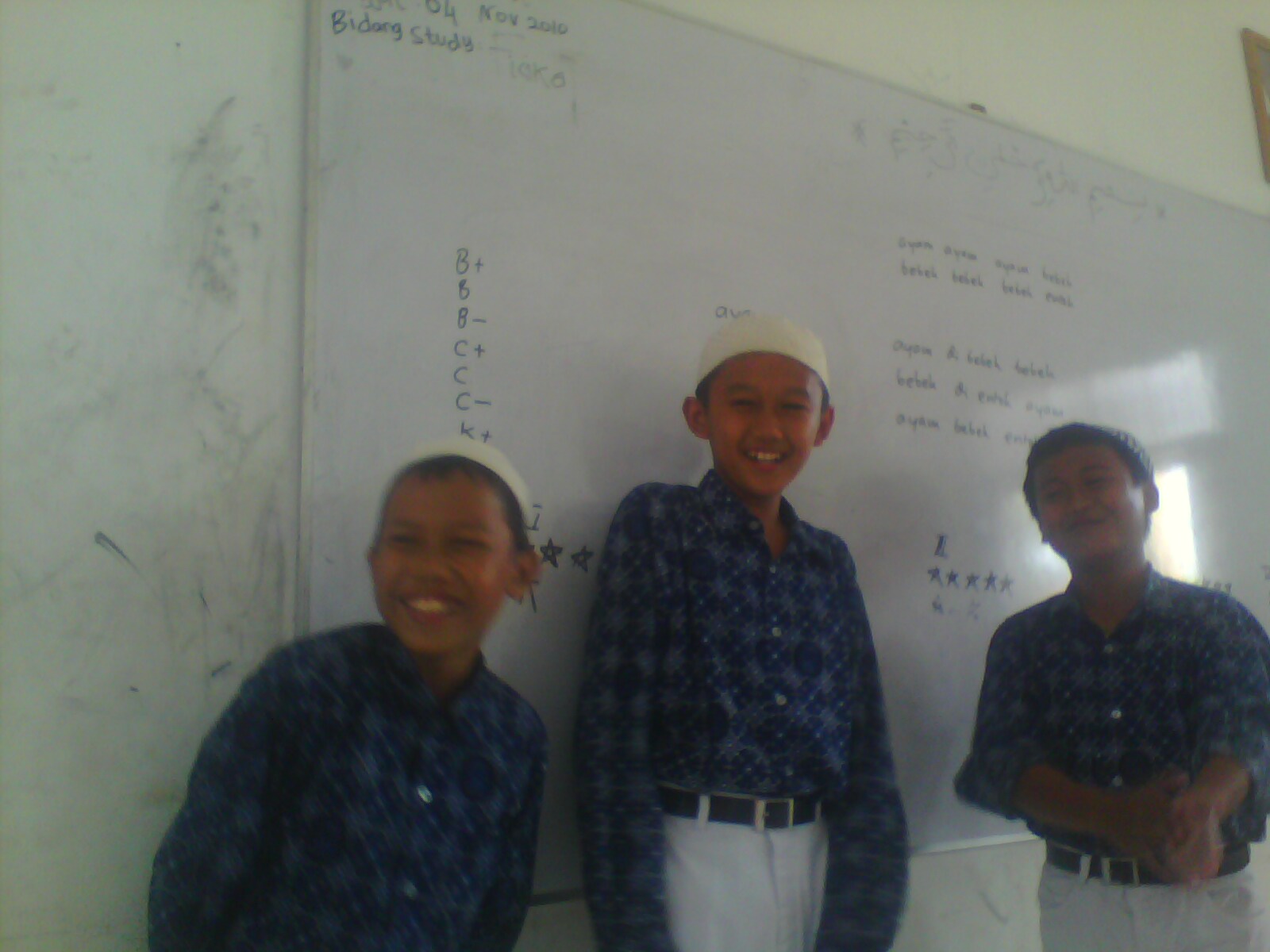 Foto Kelas 7c (Angk.2010)  Sekolah Daring