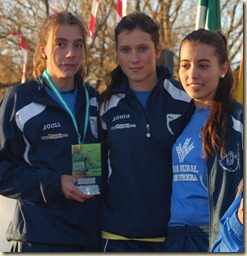 Juvenil femenina