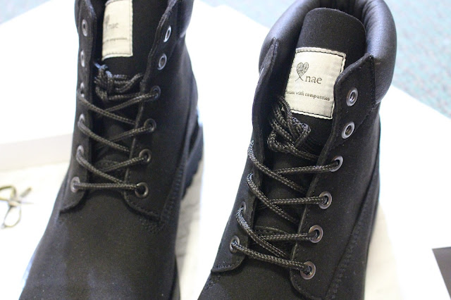 nae vegan review, nae vegan shoes, nae vegan blog review, nae vegan etna black, black timberland shoes review, vegan shoes review, nae vegan espana, nae vegan shoes australia