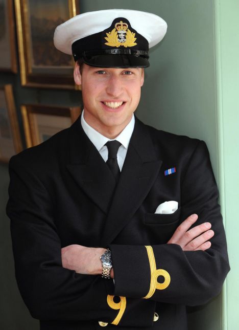 kate middleton clothing prince william dress uniform. Like Prince George Duke of