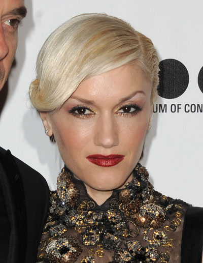 gwen stefani with brown hair