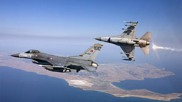 Νυχτερινές προκλήσεις από τουρκικά μαχητικά μετά το deal Τσίπρα-Τραμπ για τα ελληνικά F-16