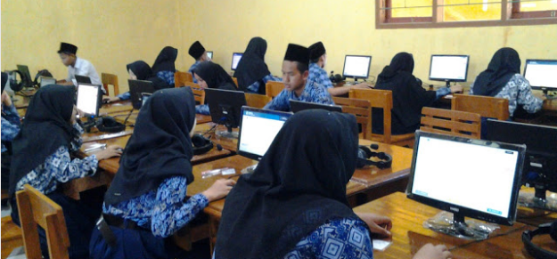 Mapel TIK Menjasi Informatika - Akan Kembali jadi Mata Pelajaran Sekolah