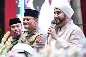 Doa Bersama dan Sholawat untuk Kedamaian Negeri di Lapangan Mapolda Jateng