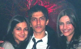 Sonam Kapoor Family Husband Son Daughter Father Mother Marriage Photos Biography Profile.