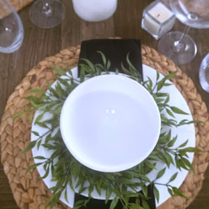Black and White Tablescape for Spring