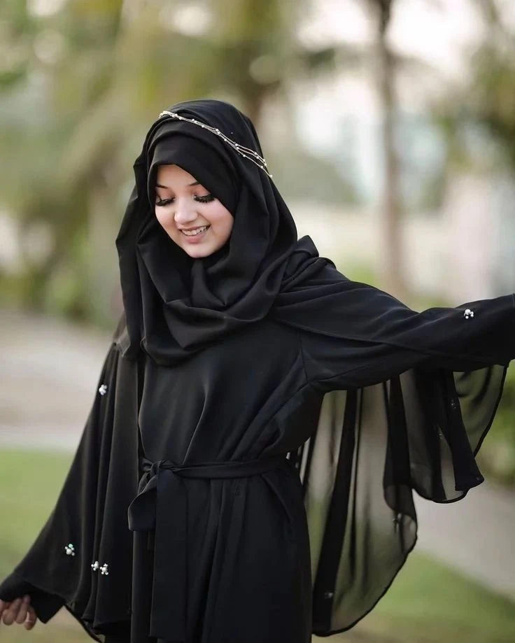 cute Hijab Gir