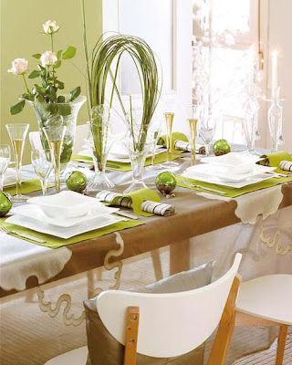 Dining Room Table Decoration