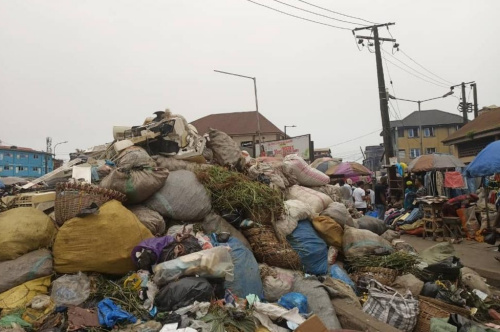 LAWMA shuts Oyingbo, Alayabiagba Markets over Waste warns Others