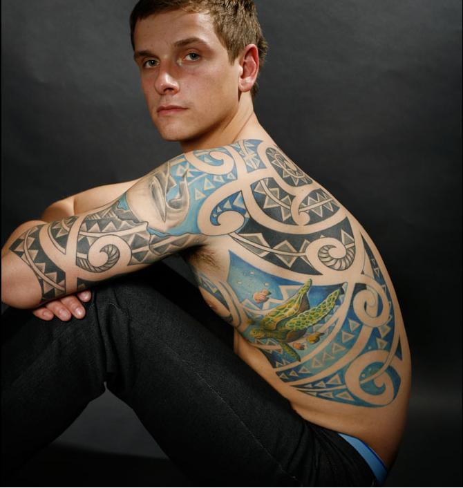 I did a little research and Maori tattoos have curved shapes and spirals in