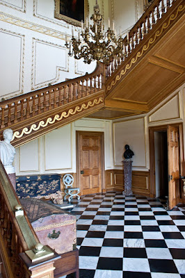 The staircase, Belton House © regencyhistory.net