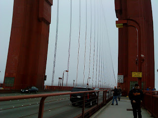 by E.V.Pita...Walking for The Golden Gate Bridge on foot (San Francisco Bay, USA) / Por E.V.Pita...Caminando por el Golden Gate / O Golden Gate a pé