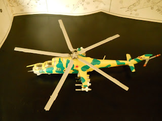 soviet helicopter Mil Mi-24 Hind-D by airfix