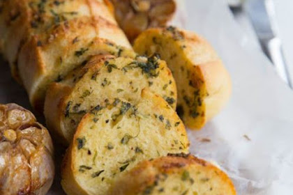 Roasted Garlic Bread