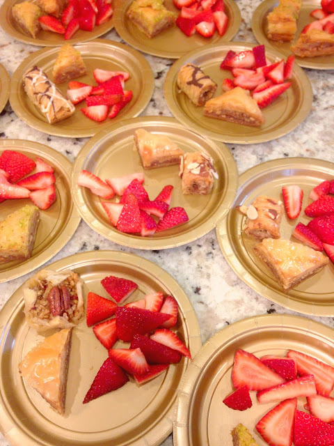 Simple Mother's Day dessert plates.