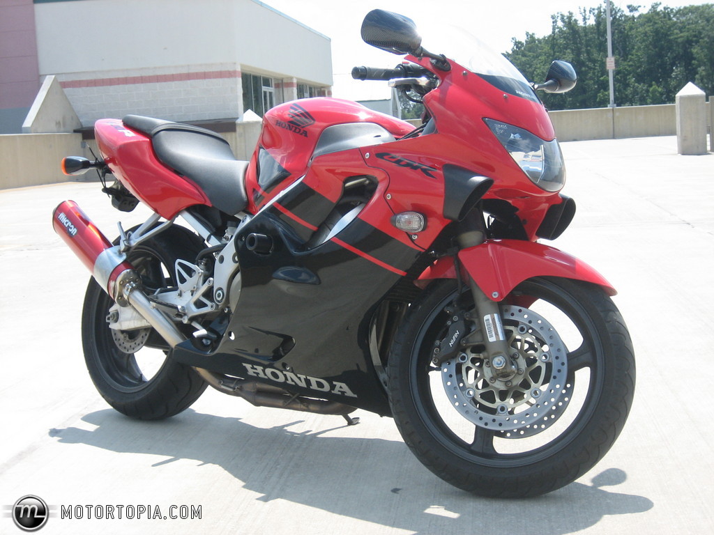 honda cbr 600 f4