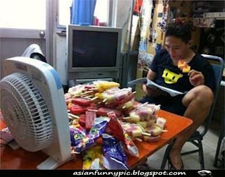 Funny Asian Photos, Funny Asian Pictures, Funny Asian Images