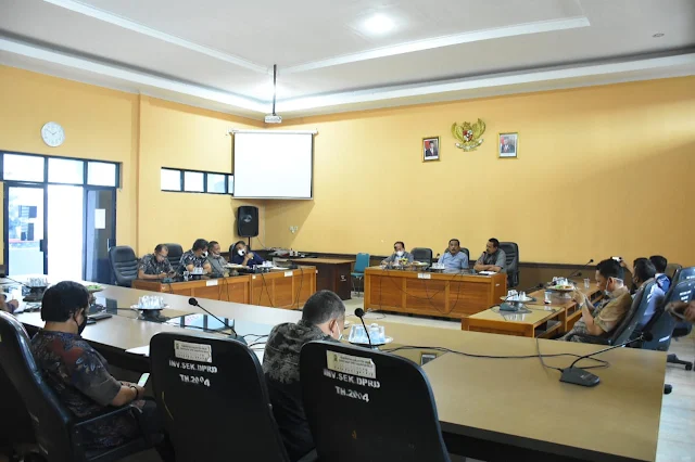 DPRD Bone Belajar Sistem Pelayanan Retribusi Pasar di Sinjai