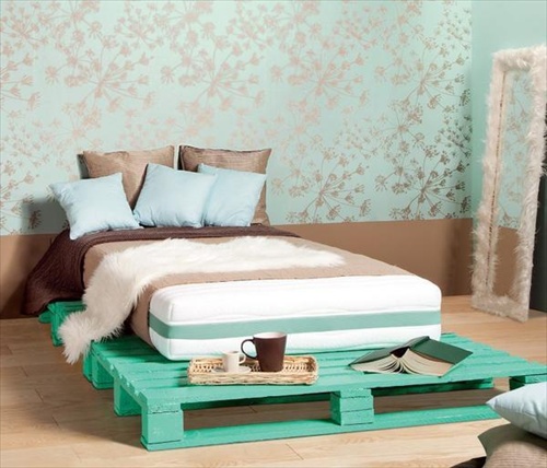 DIY Pallet Bed Frame Ideas