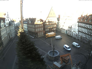 http://rathaus-hildesheim.de/webcam/