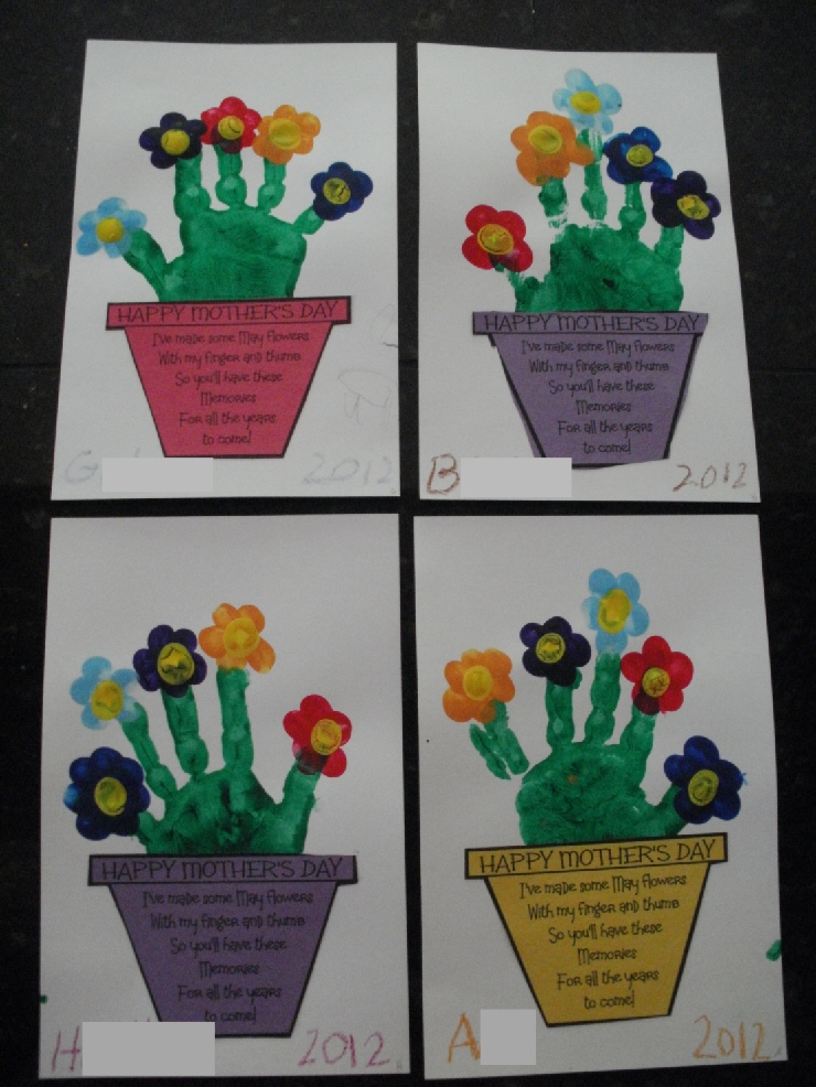 Download Little Stars Learning: Hand Print Flower Bouquet with Printable