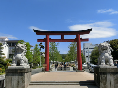 鶴岡八幡宮