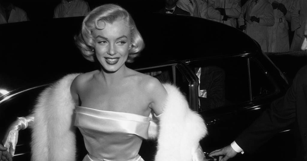 marilyn monroe essays