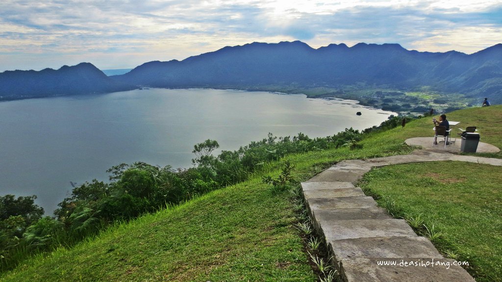 bukit tinggi padang indonesia