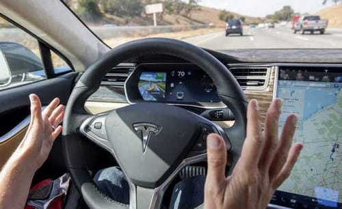 Musk criticizes Tesla's self-driving pilot project