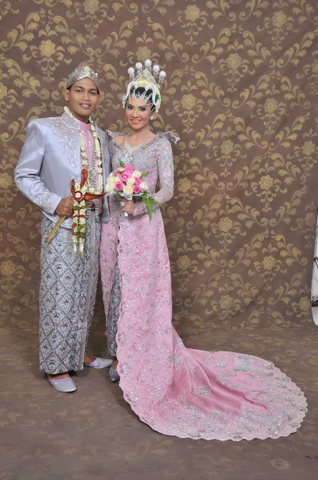  baju  pengantin  pelbagai warna dan saiz s m l xl  2xl 3xl 