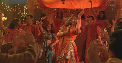 Индийские танцы из фильма Случайный муж.