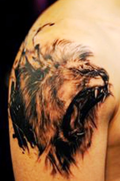 Tattoo Singa di Pangkal Tangan Gambar Seni Tattoo