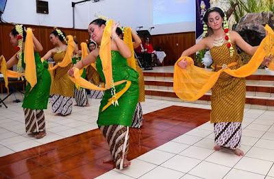  tarian khas ini berasal dari Provinsi Jawa Tengah Tari Gambyong Berasal Dari Jawa Tengah