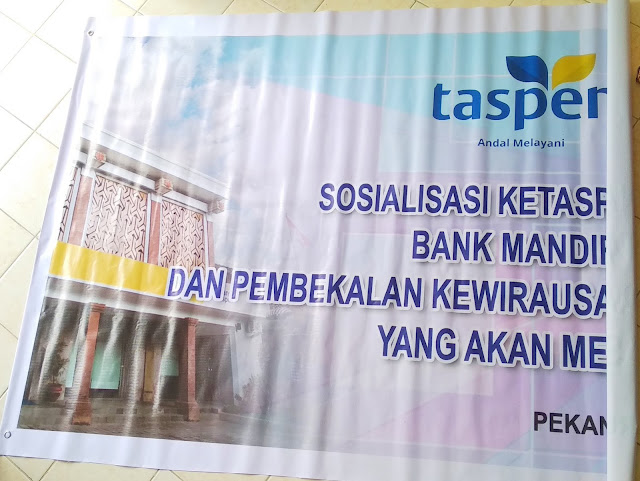 Spanduk Sosialisasi dan Pembekalan TASPEN