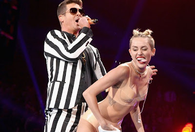 Miley Cyrus VMA Performance