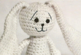 Lièvre au crochet 