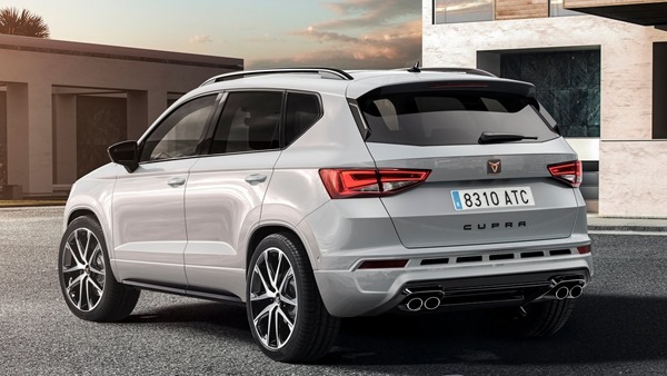 Seat-Ateca_Cupra-rear