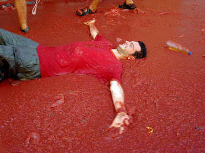 Tomato Fight In Bunol Spain Seen On www.coolpicturegallery.net