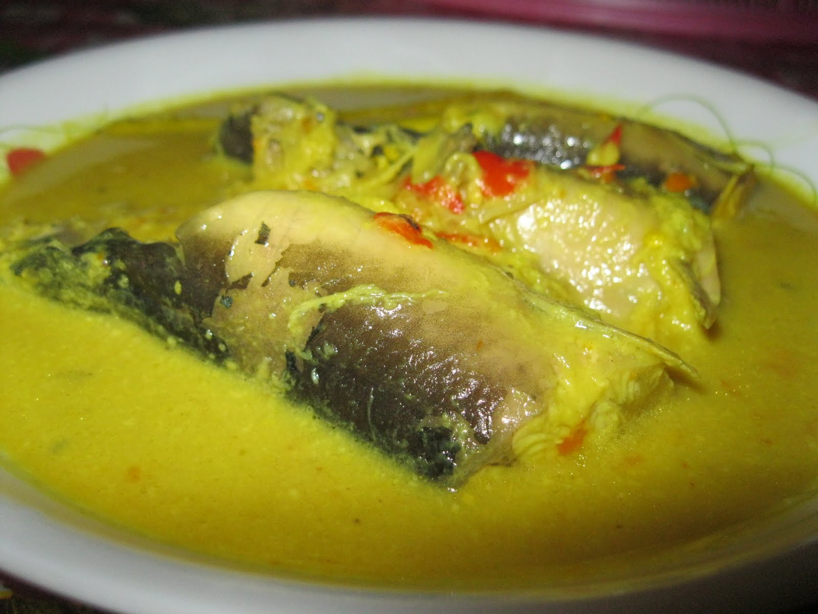 Dari Dapur Maklong: Masak Lemak Tempoyak Ikan Keli