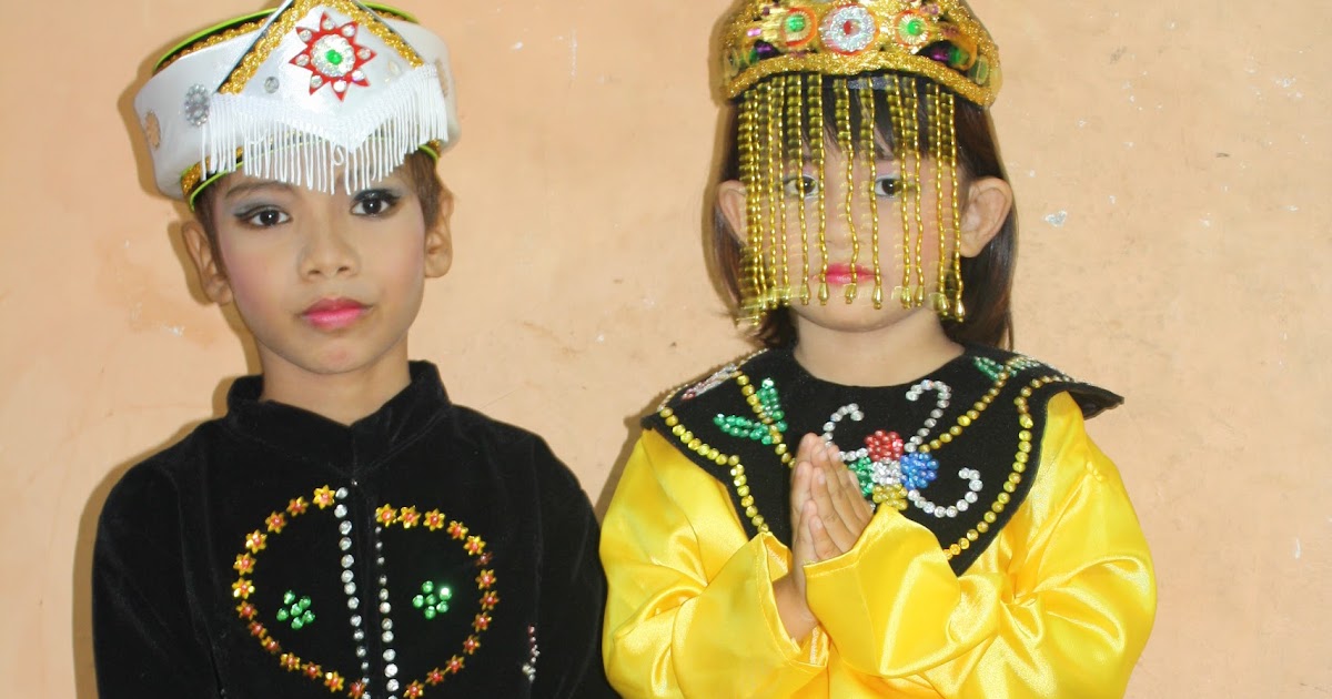 Baju Adat & Karnaval: Baju Adat Betawi