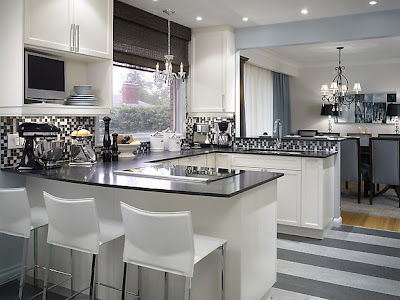 Kitchen Carpet on Make A Statement With Your Kitchen Flooring  Stripes Of Light And Dark