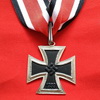 http://armia-shop.blogspot.com/2015/11/medali-knight-cross-nazi-jerman-ww2.html