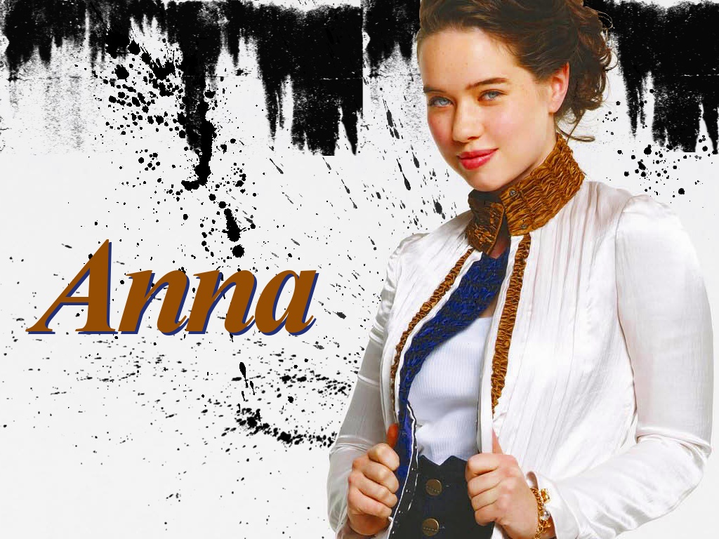 Onfolip: Anna Popplewell Hd Wallpapers 2012