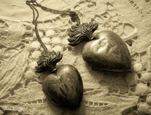 silver_hearts_and_altarcloth